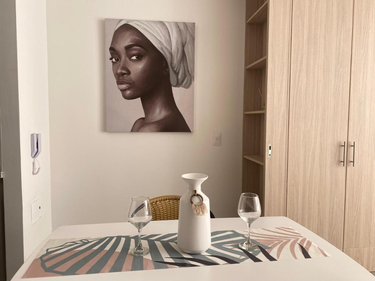 Apartamento Colibri Arena - - Aparta 1019 *